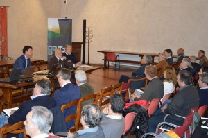 muratura cofninata-Un momento dell'incontro 1