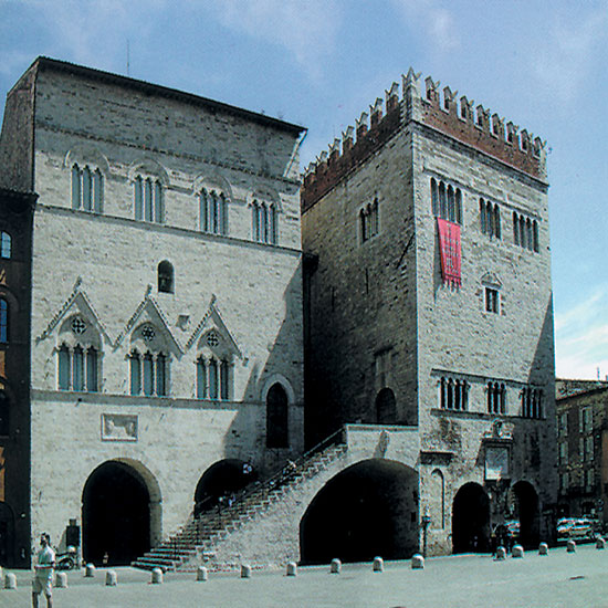 palazzi comunali di todi