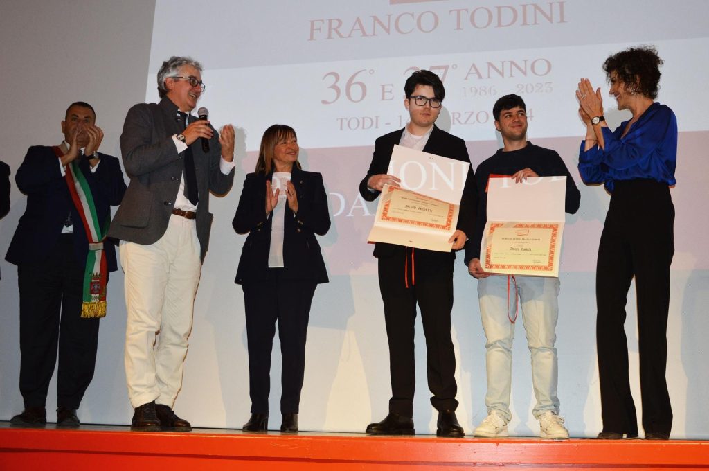 419326781_722034853378685_919541005324608831_n