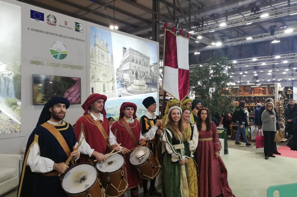 78604276_1380337405423833_627786504843821056_n