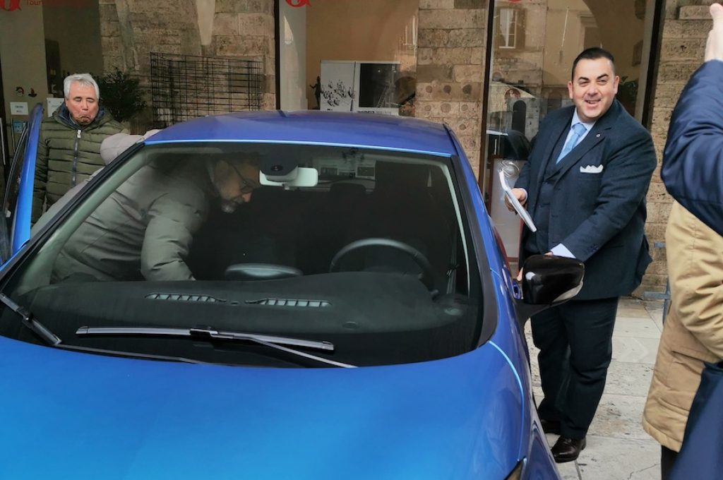Auto elettriche Todi