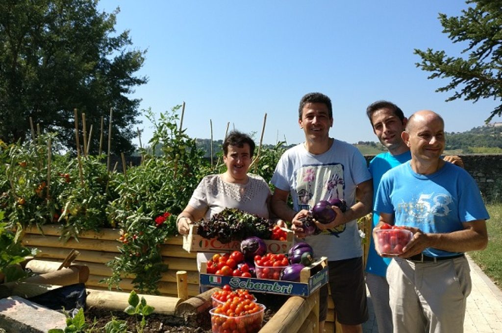 CENTRO SPERANZA di Fratta Todina_coltivatori di solidarietà_servicio civile 2018 Umbria