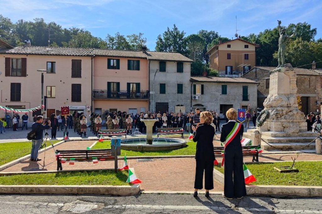Centenario monumento caduti Papiano (2)