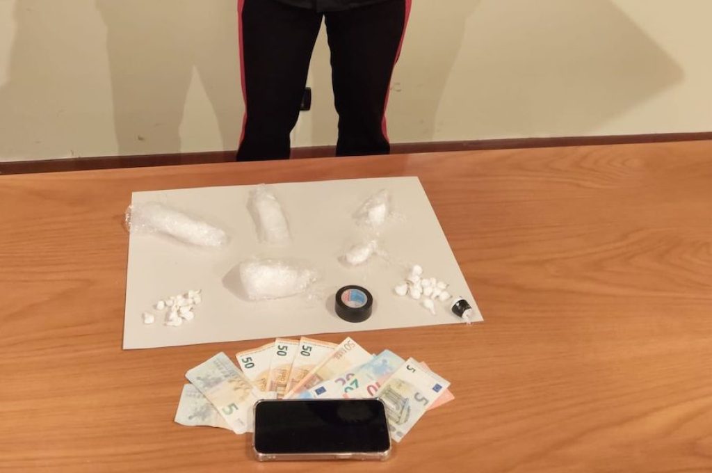 Cocaina carabinieri 2026