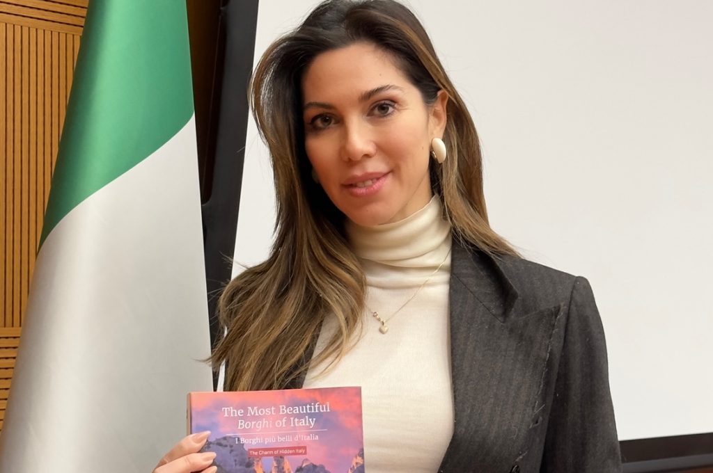 Facetune_27-01-2023-17-24-49