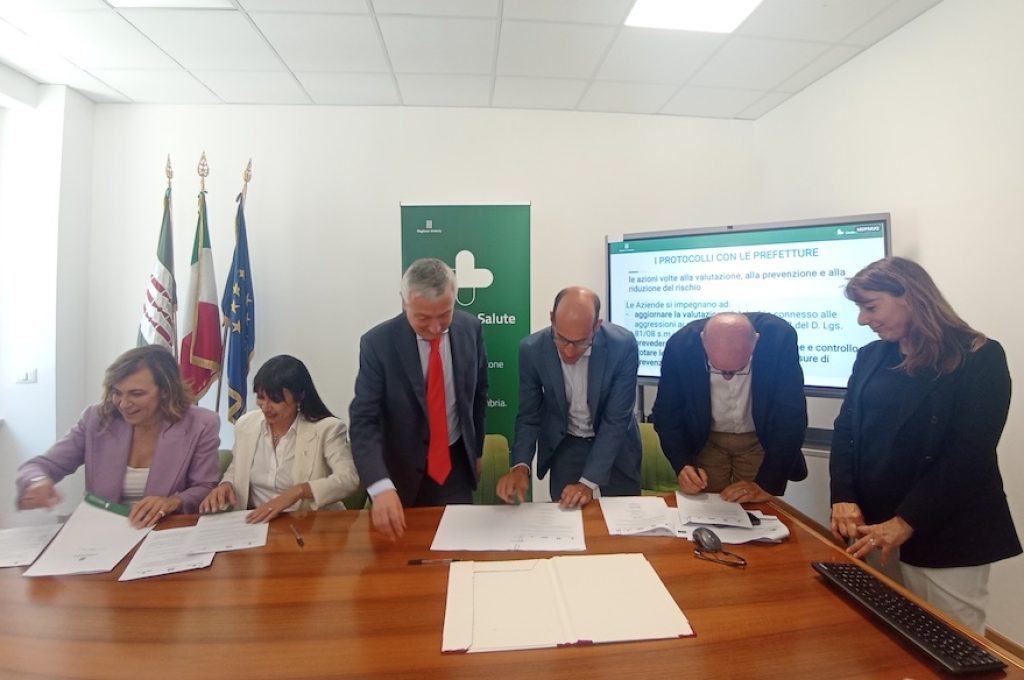 Firma protocolli 2
