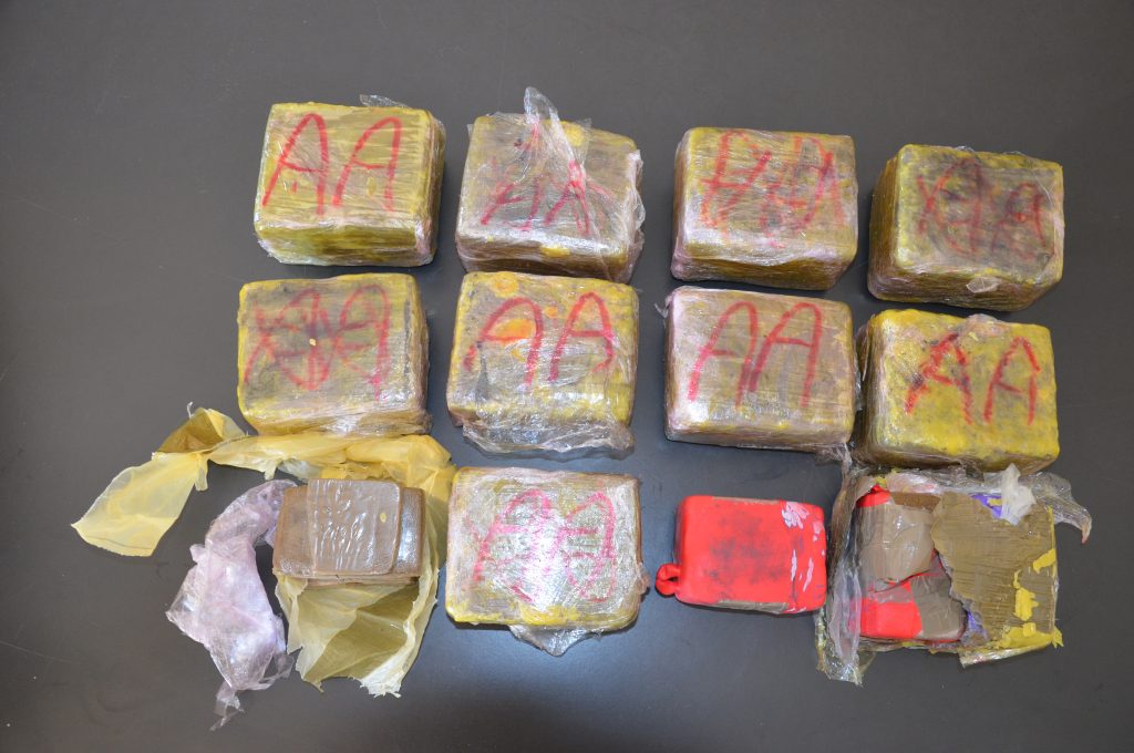 Foto droga sequestrata a todi