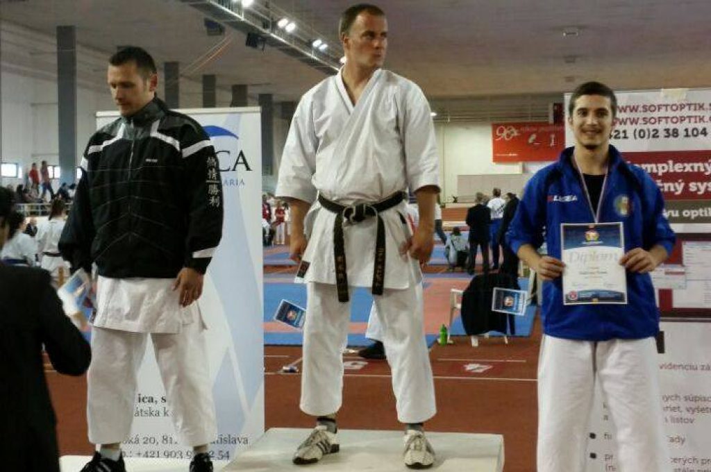 Gabriele%20Rossi%20terzo%20a%20Bratislava[1]