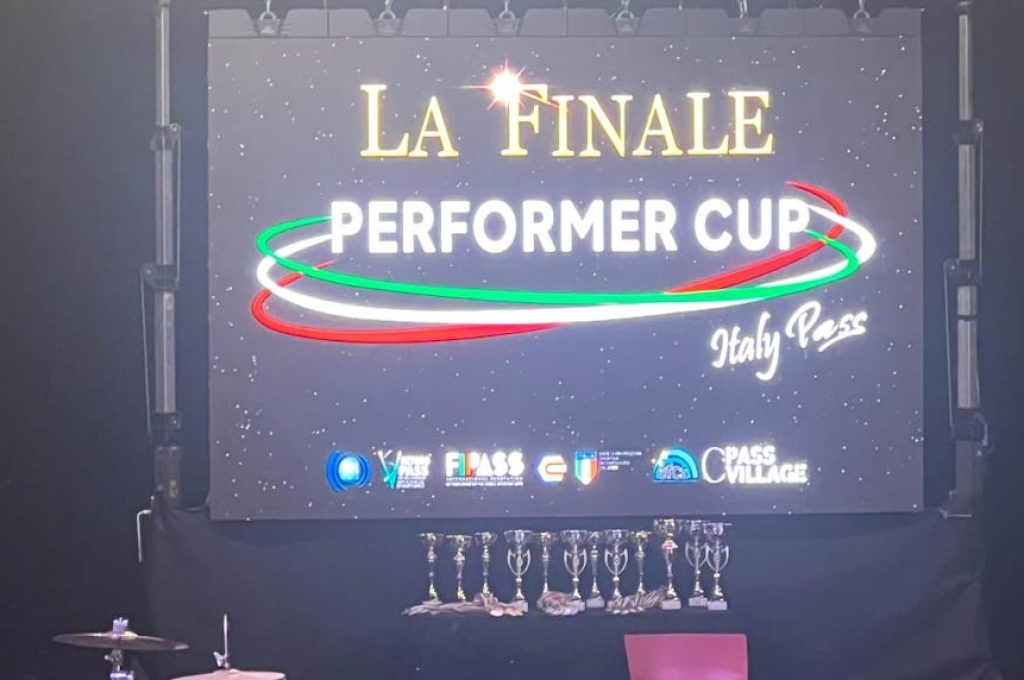 Performer cup olympia