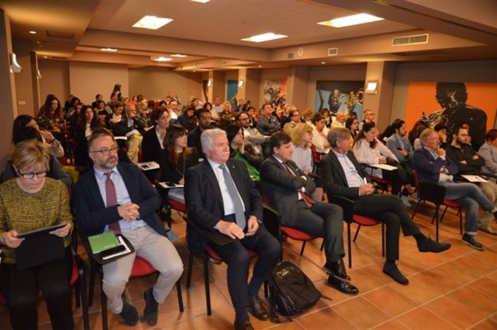 Platea tuttosocial