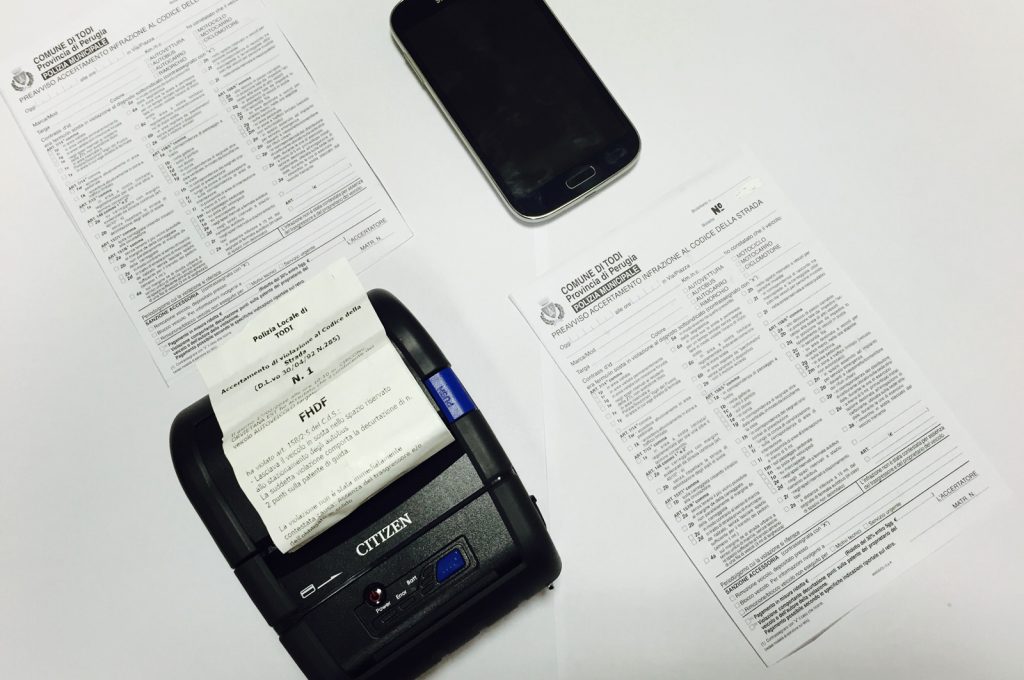 Polizia Municipale_Todi_Smartphone_stampante digitale