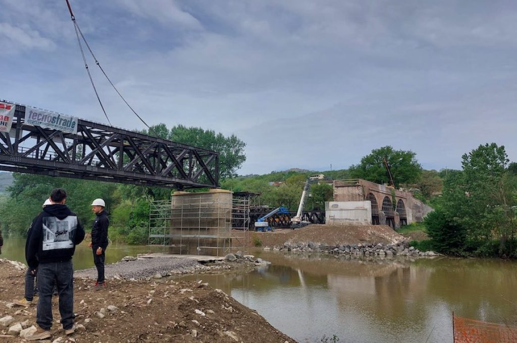 Ponte montemolino montaggio