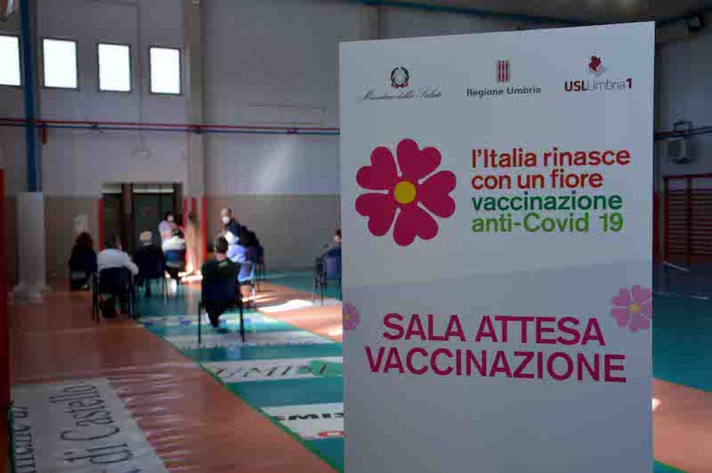 Punto vaccinale Salviani 7