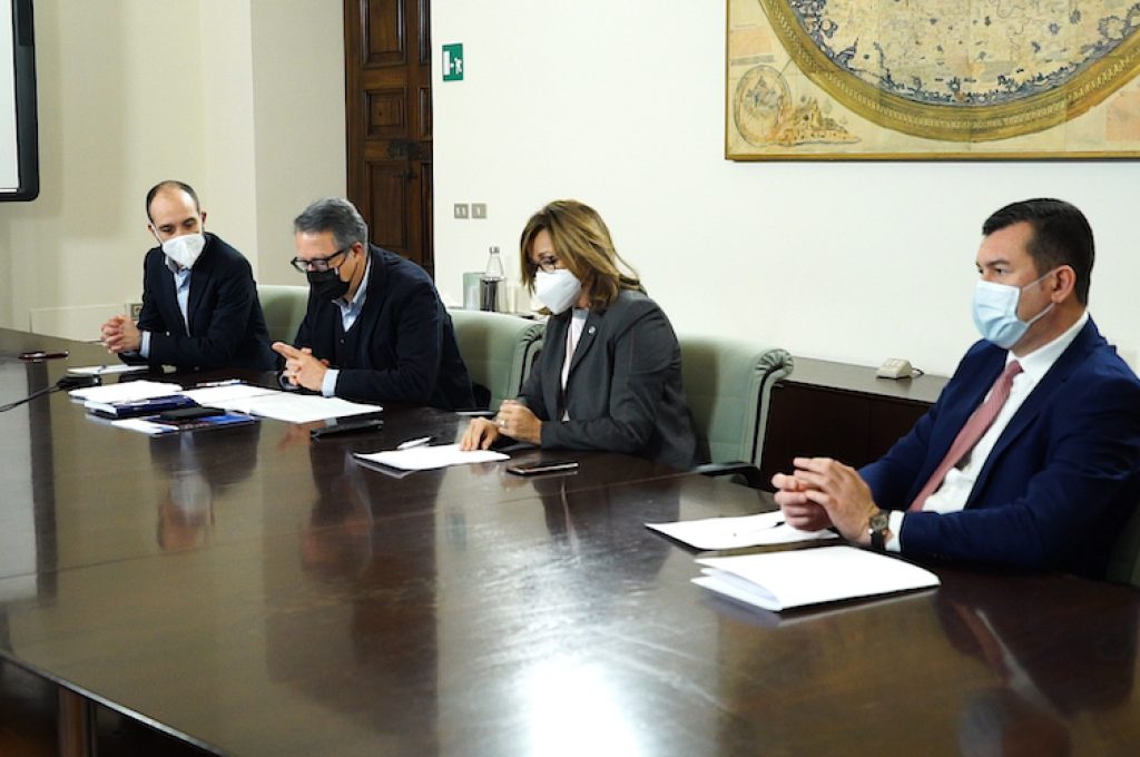 Regione Umbria - Videoconferenza stampa sul rilancio di Aur (1)