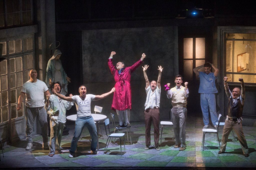 Teatro_Qualcuno volo sul nido del cuculo