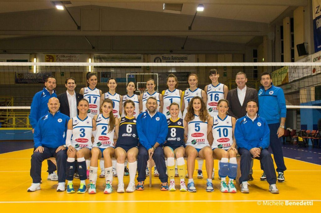 Todi volley b1 fem squadra completa