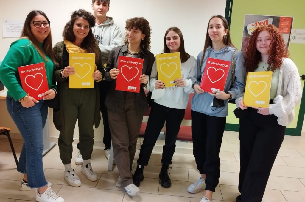 Un gruppo di neo donatori