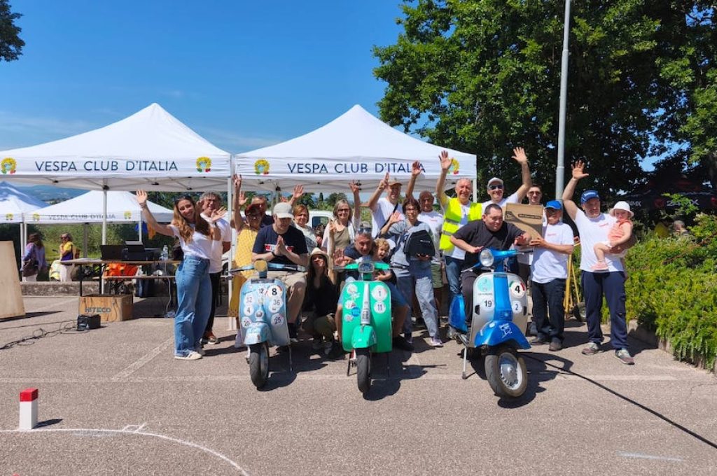 Vespa club todi Ragazzi Centro Diurno