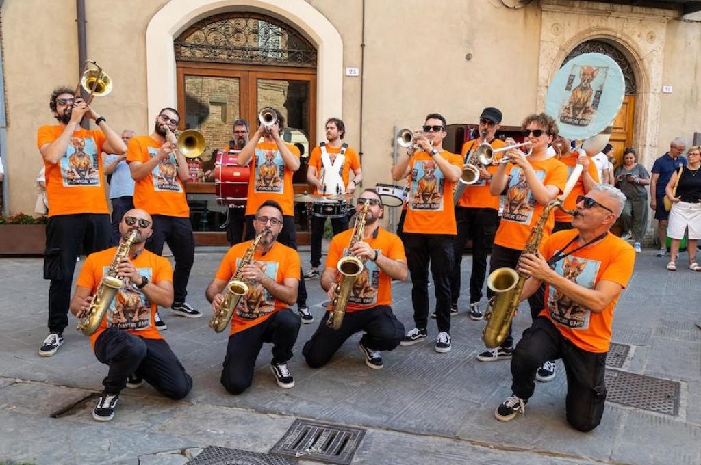 Via Larga Street Festival