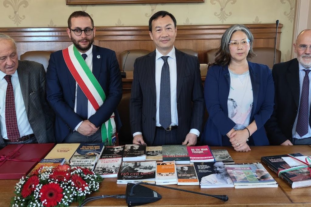Visita ambasciatore Vietnam (6)