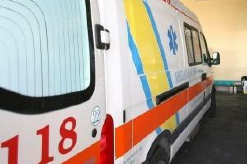 ambulanza-1181-300x224