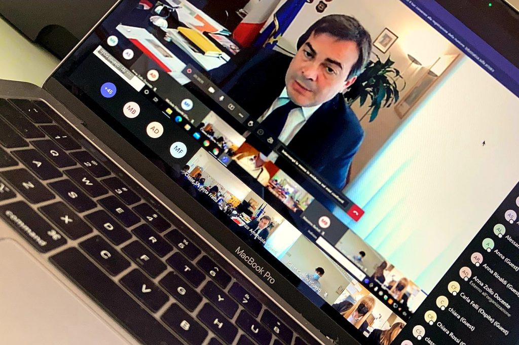 amendola affari europei