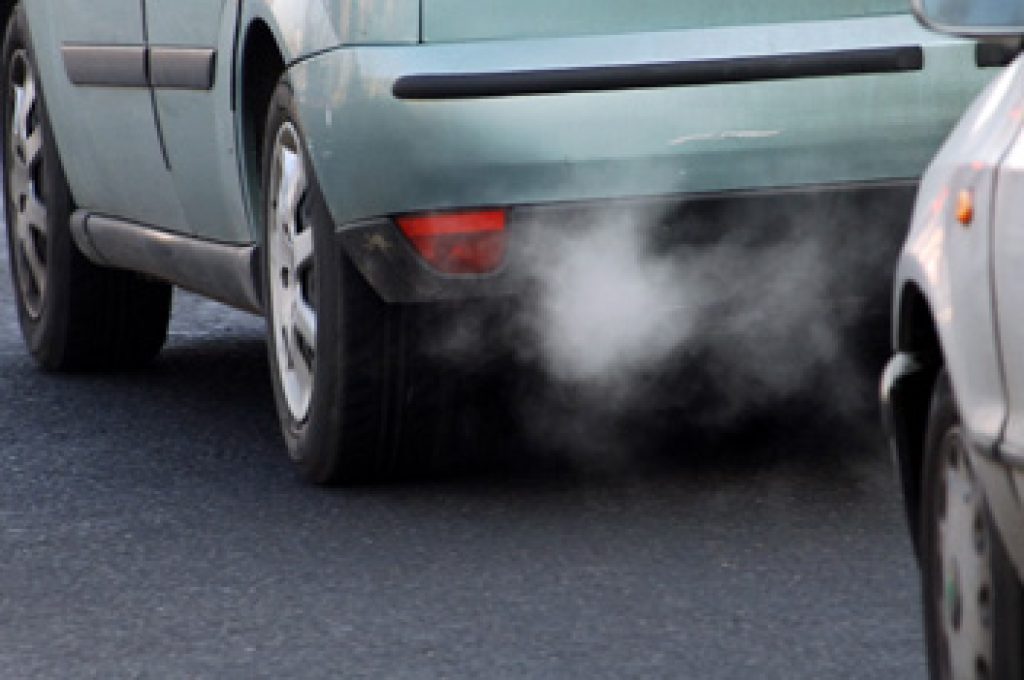 auto-tubo-scappamento