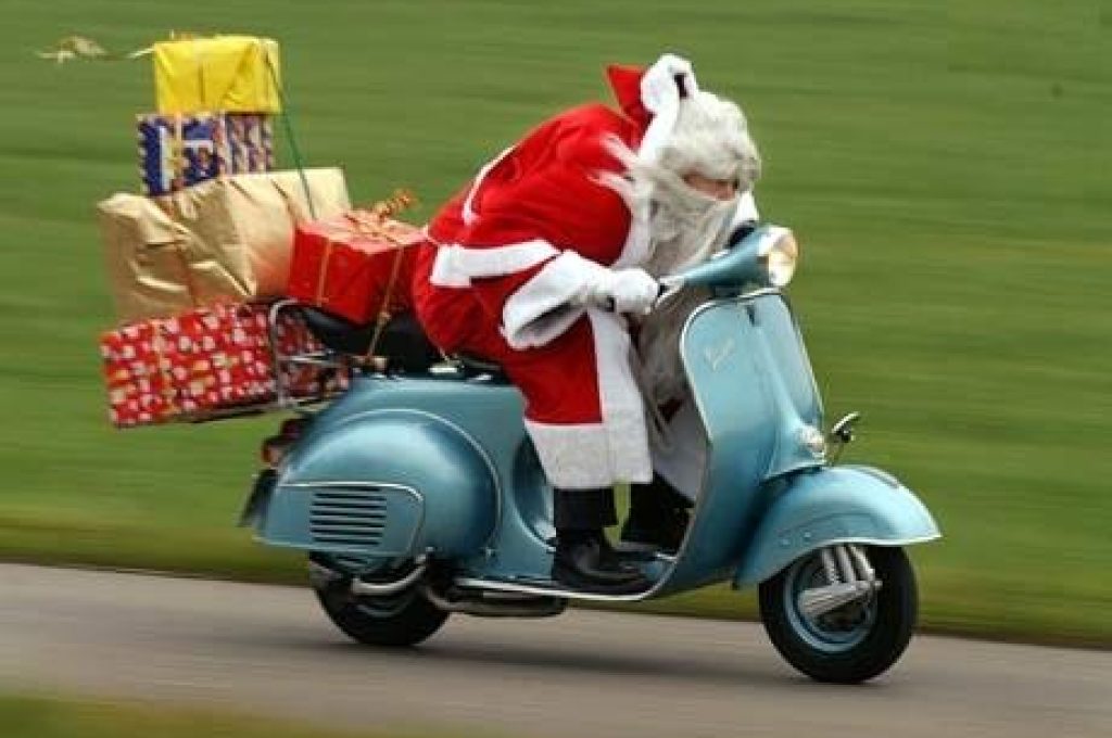 babbo_natale_vespa