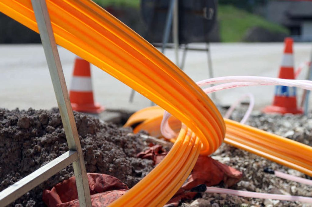 banda-ultralarga-cantiere-fibra