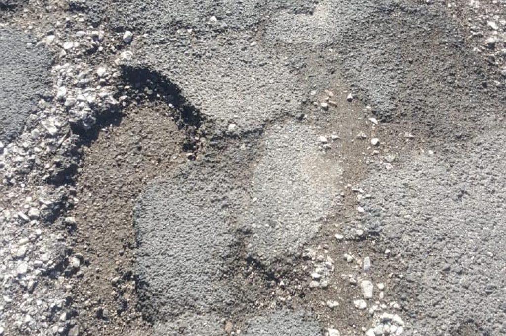 buche strada bastardo