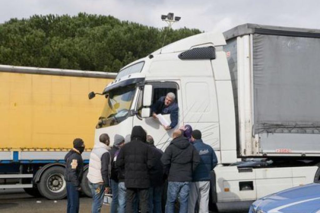 camion-sciopero