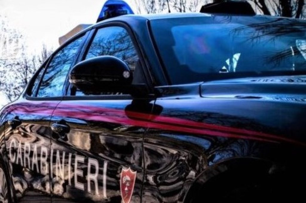 carabinieri auto nuova