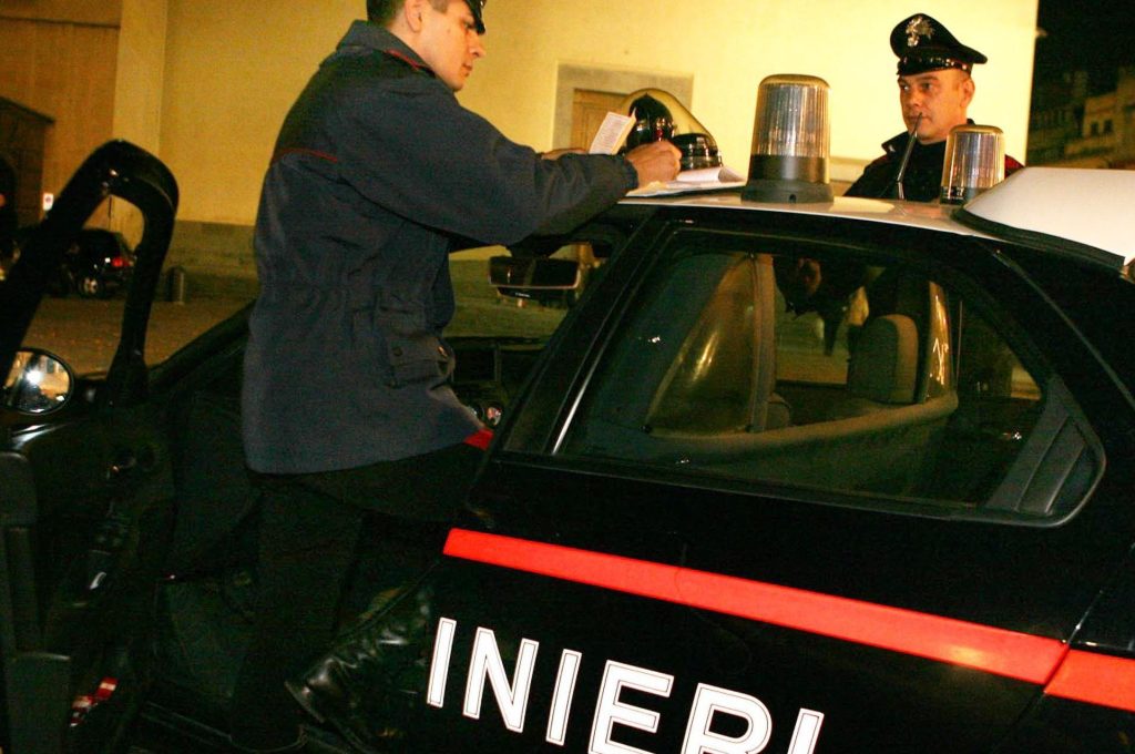 carabinieri-pattuglia-stradale