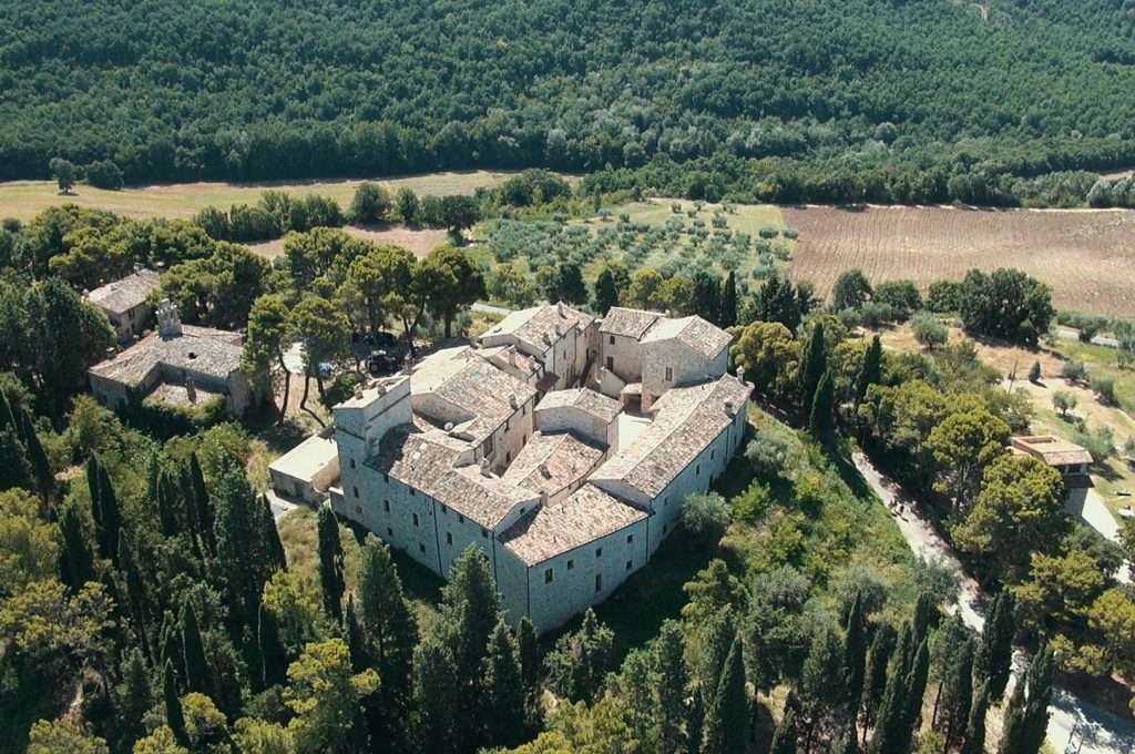 castello petroro alto foto carlo intotaro