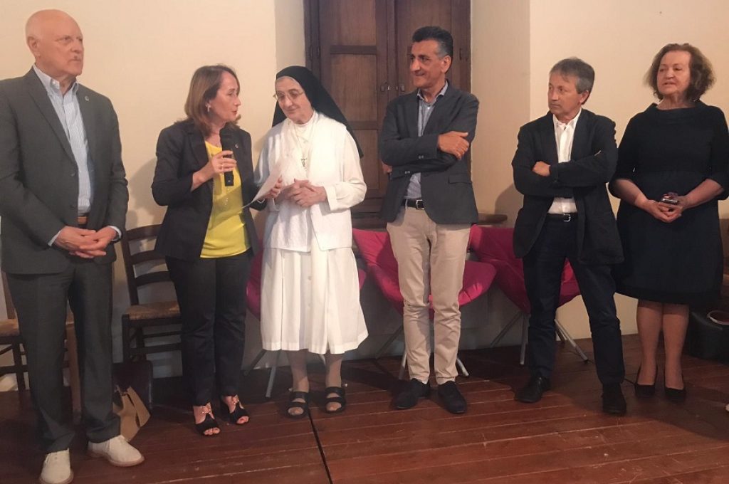centro speranza donazione lions deruta