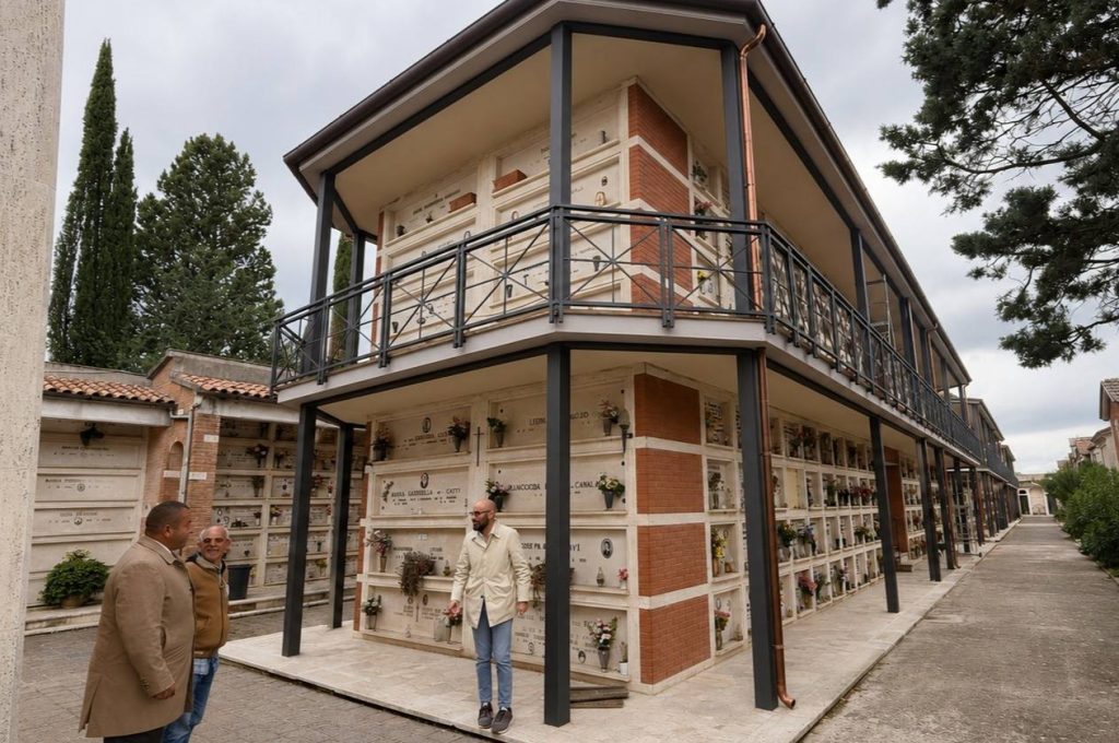 cimitero nuovo todi blocchi