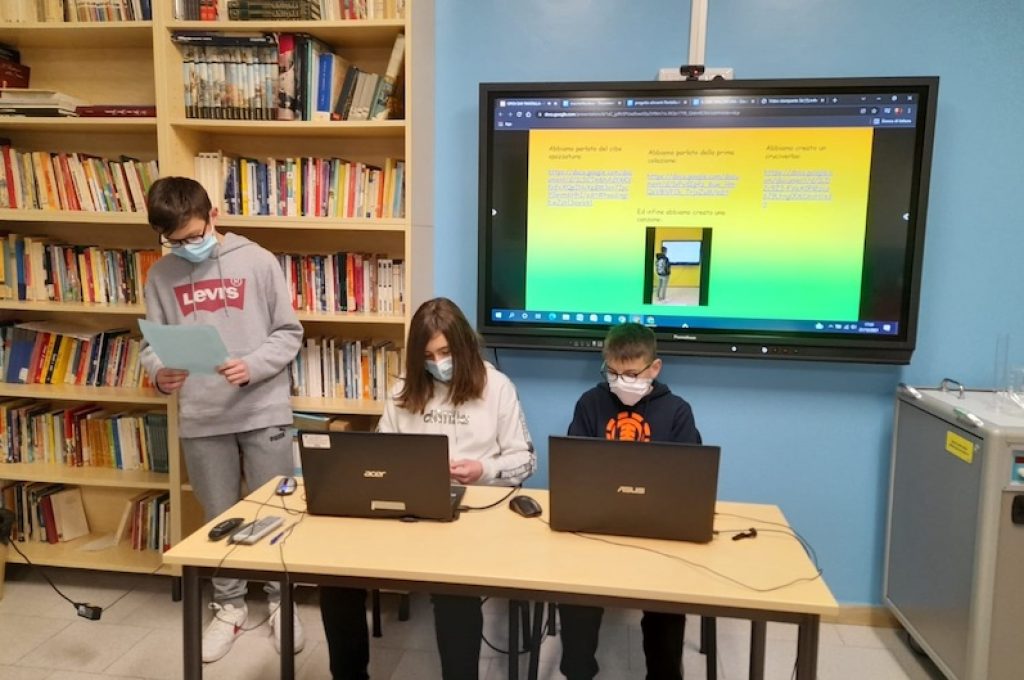 cocchi aosta pantalla