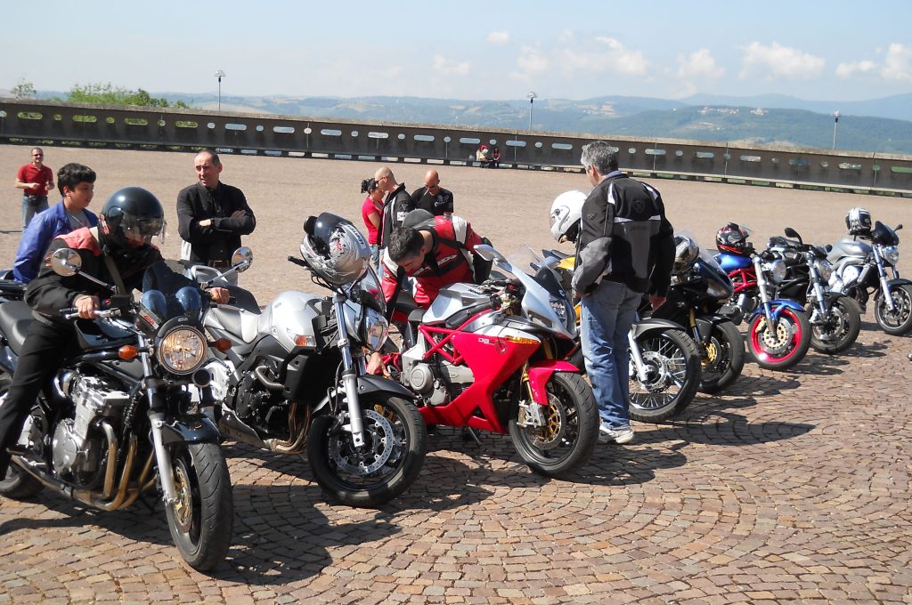 collevalenza-in-piega