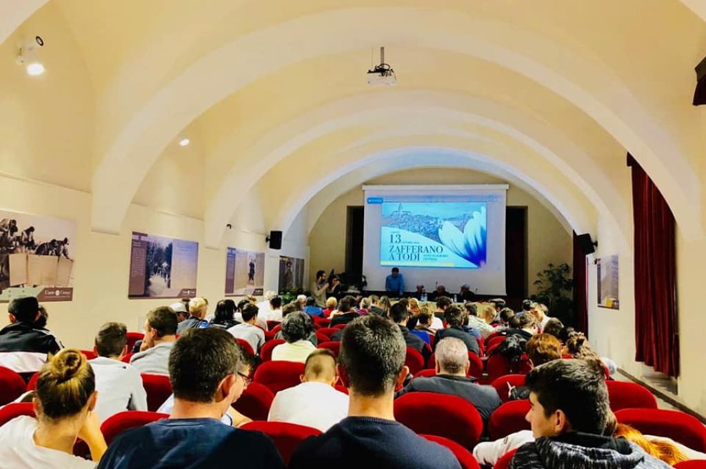 convegno teatro todi