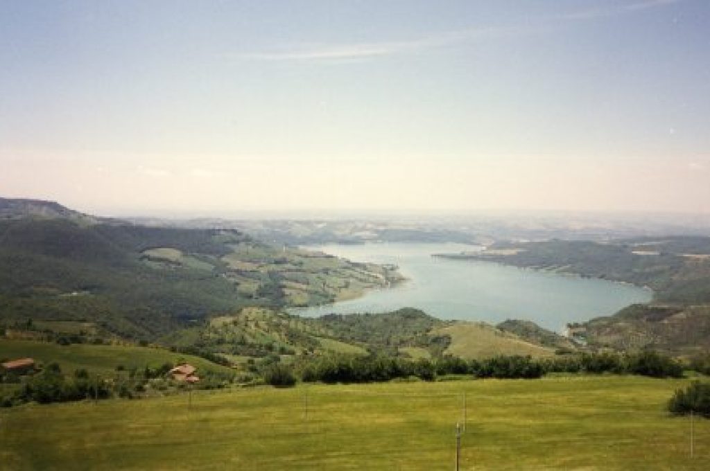 lago corbara