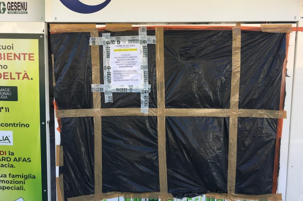 ecompattatori chiusi