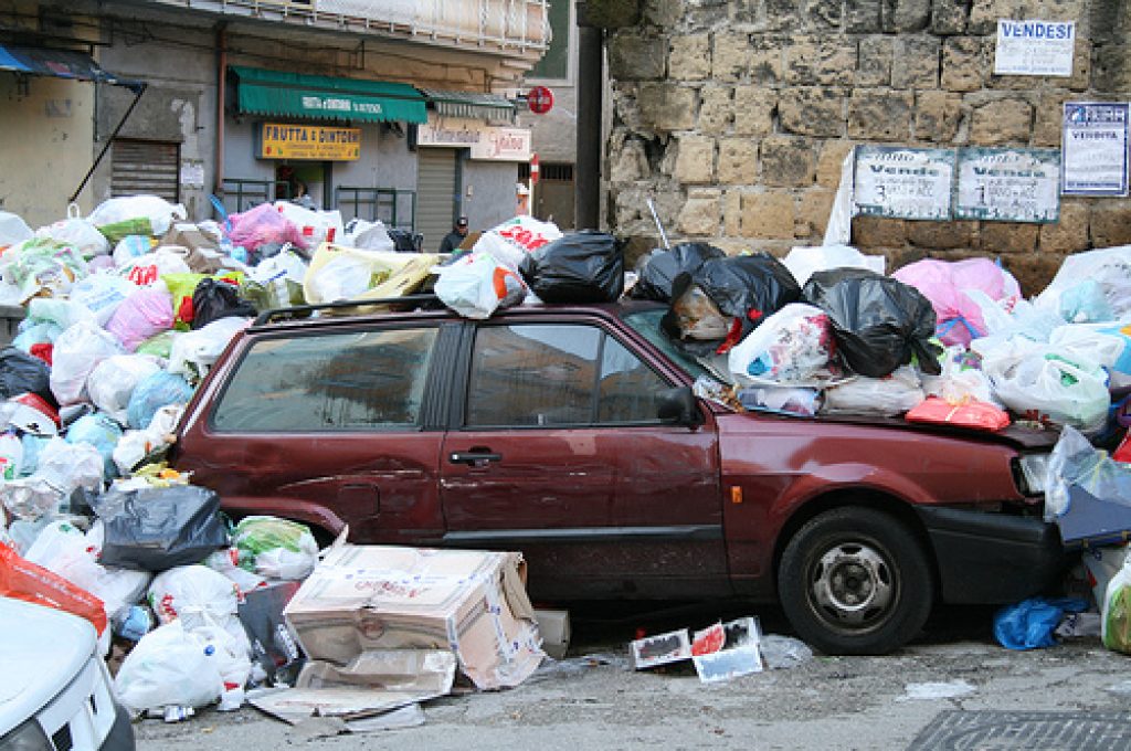 emergenza-rifiuti-napoli
