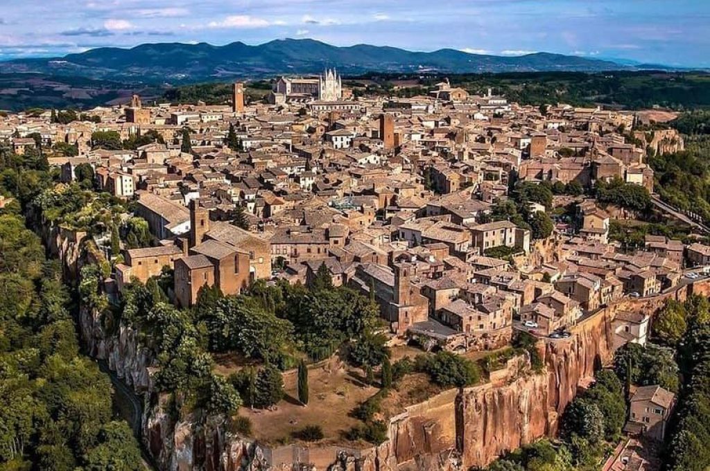 foto orvieto da drone