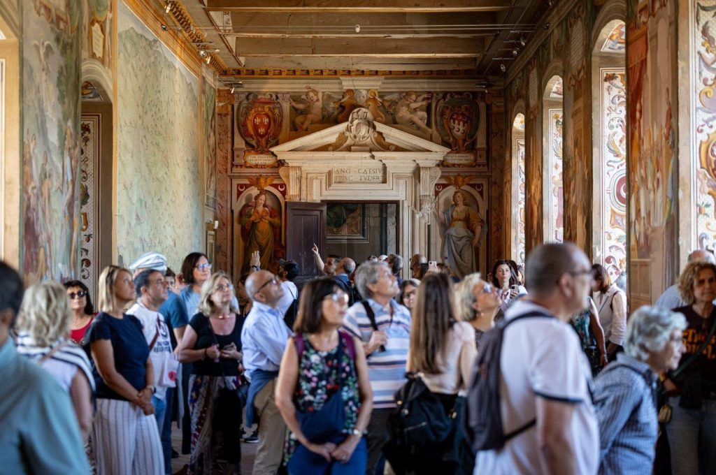 gran tour todi 4