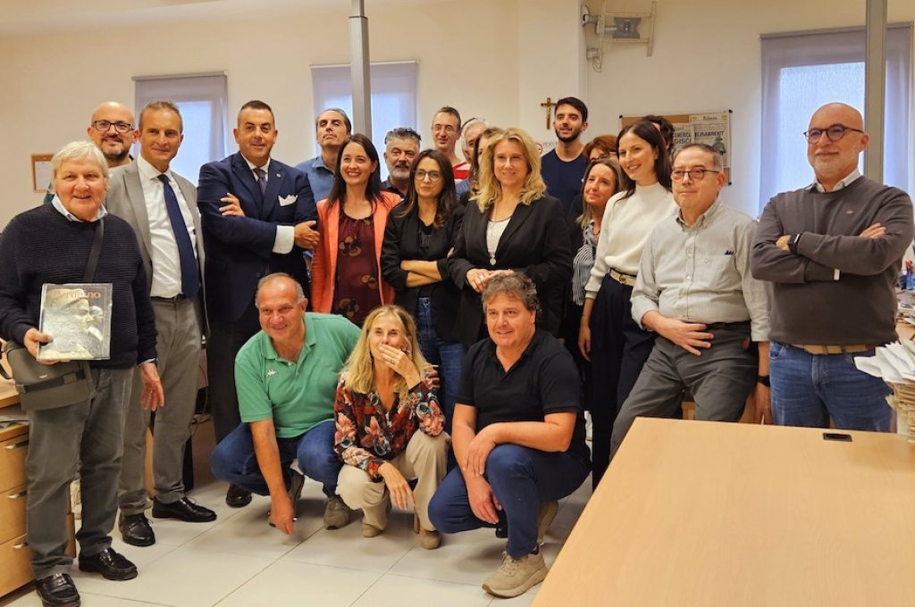 gruppo lavoro mostra corriere umbria a todi