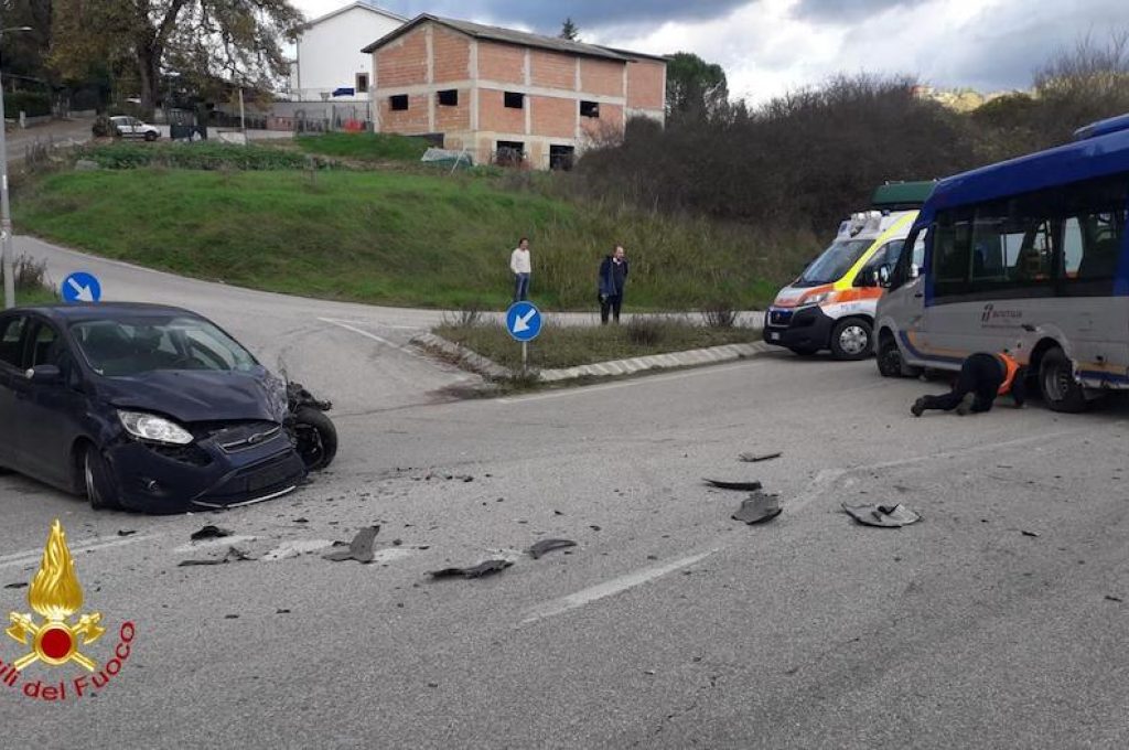 incidente pontecuti vigili del fuoco
