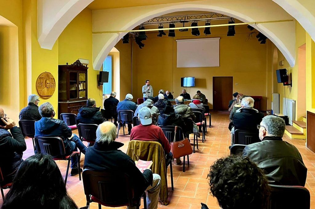 libro mobile classico