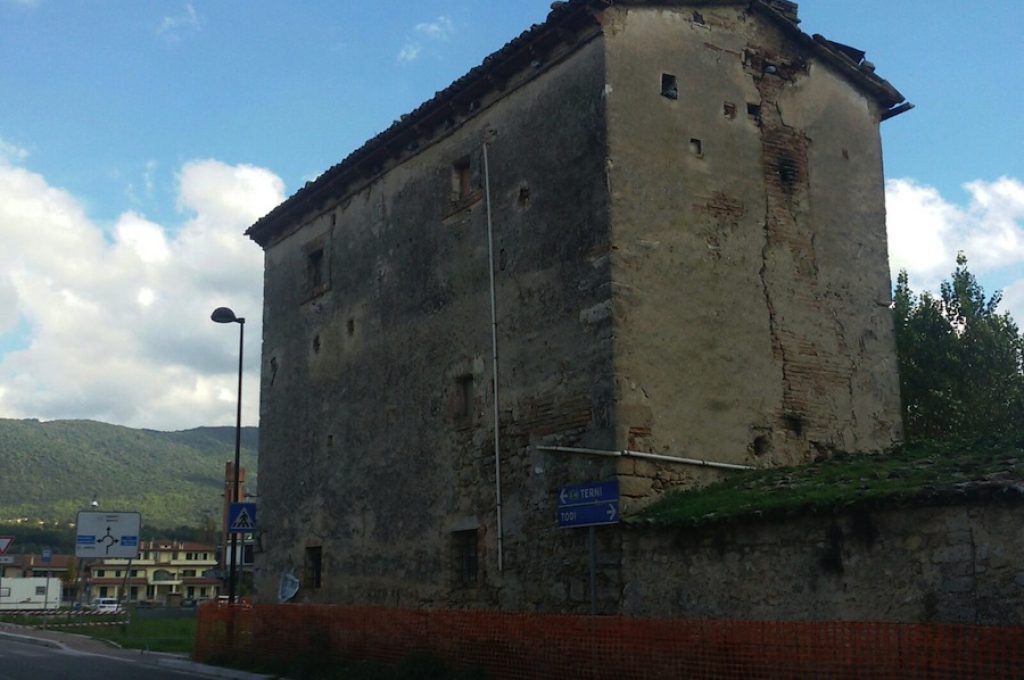 massa-casa-pericolante