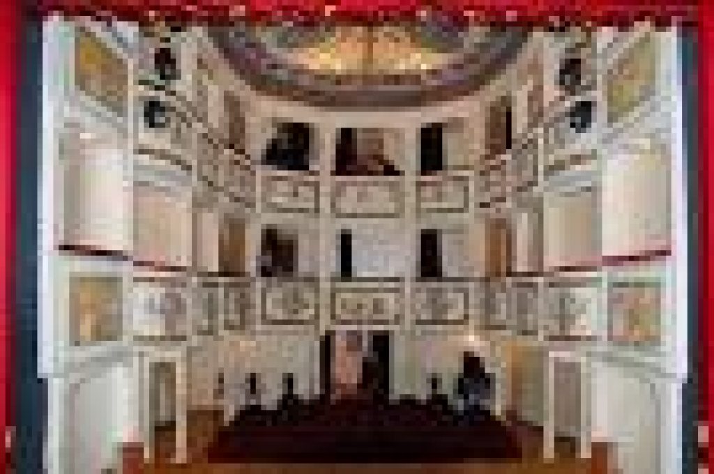 monte-castello-vibio-teatr-concordia