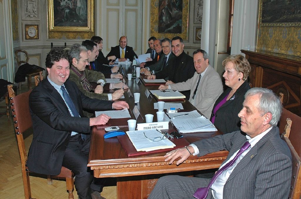 nuova-giunta-con-della-vecchia